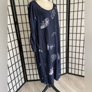 NWT Bella Amore Navy Blue Feather Print Dress